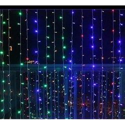 Vianočné osvetlenie - svetelný záves - 3 x 3 m farebná 300 LED