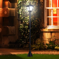 Solárna záhradná lampa LED