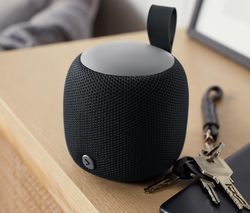 Reproduktor s Bluetooth® v textilnom dizajne, malý, čierny