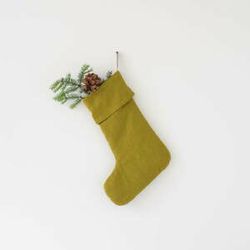 Zelená vianočná ľanová závesná dekorácia Linen Tales Christmas Stocking