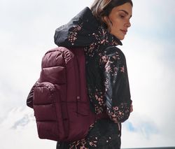 Prešívaný outdoorový ruksak