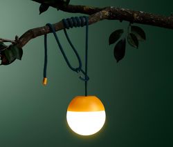Lampa s LED a karabínkou
