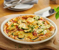 Smaltovaný plech na pizzu a servírovanie
