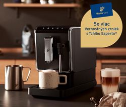 Plnoautomatický kávovar Esperto Latte + 1 kg kávy Barista pre držiteľov TchiboCard*