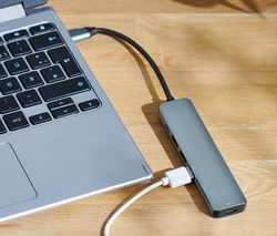 USB adaptér